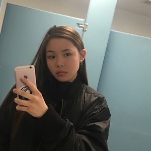 Meet your Posher, Alyssa
